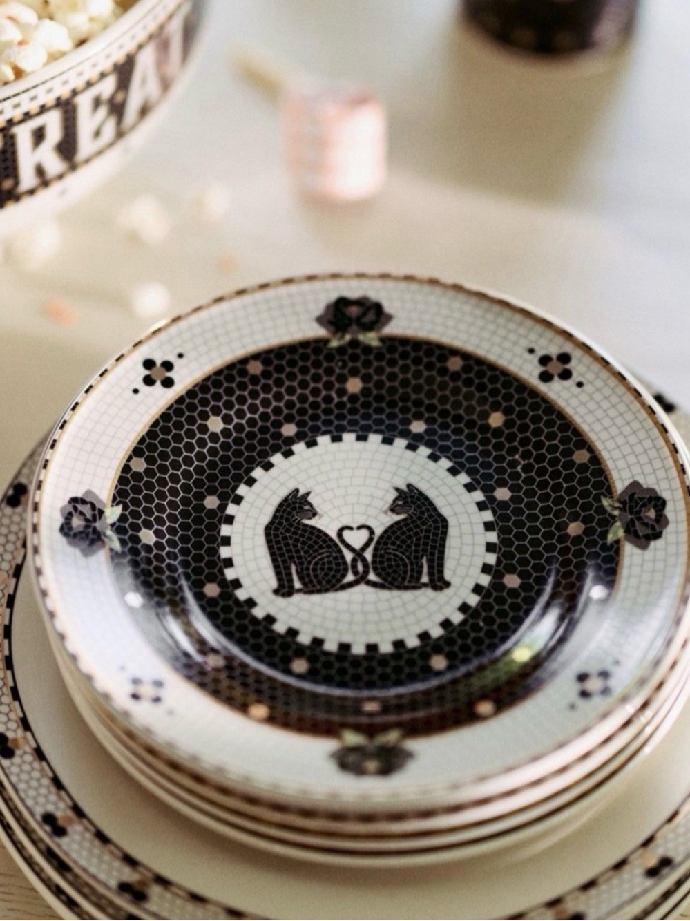 Anthropologie Bistro tile Halloween Black White and Gold Cat Mosaic Dinner Plate